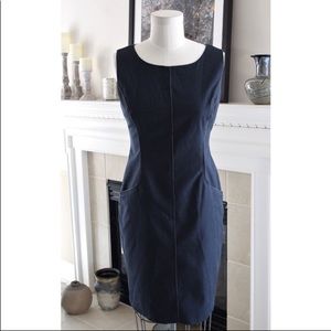 Tahari navy blue dress with pockets! Size 6